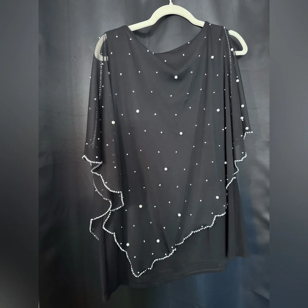 MSK Black Top with White Dots - Picture 2 of 3